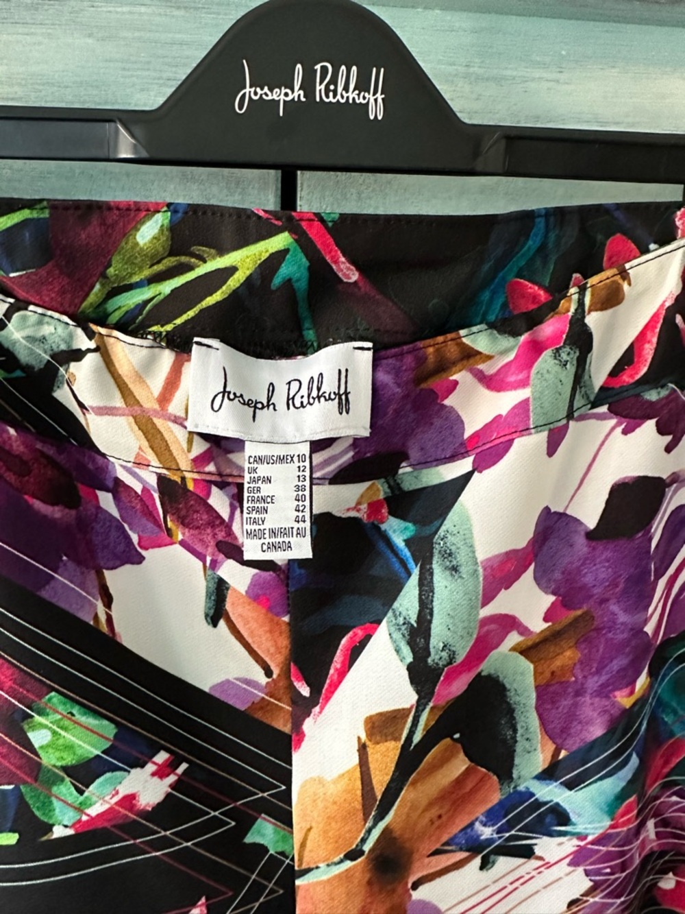 Joseph Ribkoff Multicolor Abstract Floral Pants, size 10, like new, $50 - Picture 5 of 5